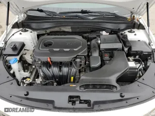2020 Kia Optima LX with VIN 5XXGT4L37LG415595, listed as a Copart auction lot 81668144 with 70,373 mi miles and Non Repairable. Bid and sale history available at carsss.com. Image 11.