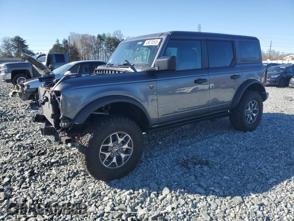 2023 Ford Bronco с VIN 1FMEE5DP6PLA81294, выставлен на аукционе Copart как лот 49076545 с пробегом 13 002 миль миль и На запчасти • Non repairable. История ставок и продаж доступна на DreamBid. Изображение 1.