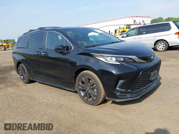 2022 Toyota Sienna XSE with VIN 5TDDRKEC8NS079069, listed as a IAAI auction lot 42231512 with 121,494 mi miles and . Bid and sale history available at DreamBid. Image 1.