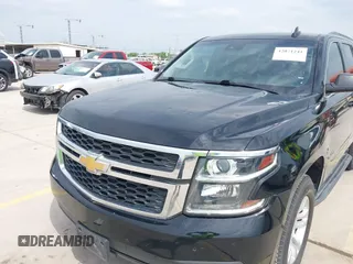 2019 Chevrolet Tahoe LT z VIN 1GNSCBKC0KR275635, wystawiony jako IAAI lot #42071241 z przebiegiem 158 621 mil mil oraz . Historia ofert i sprzedaży dostępna na DreamBid. Obrazek 6.