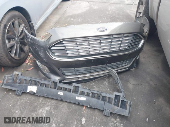 2016 Ford Fusion SE Hybrid z VIN 3FA6P0LU0GR218685, wystawiony jako IAAI lot #42550930 z przebiegiem 178 041 mil mil oraz . Historia ofert i sprzedaży dostępna na DreamBid. Obrazek 11.