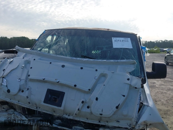2006 Ford Econoline Cargo с VIN 1FTNE24W06DA73730, выставлен на аукционе IAAI как лот 42514522 с пробегом Не указан миль и . История ставок и продаж доступна на DreamBid. Изображение 13.