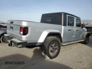 2022 Jeep Gladiator Willys z VIN 1C6HJTAG9NL113410, wystawiony jako Copart lot #43236565 z przebiegiem 39 804 mil mil oraz Szkoda całkowita • Salvage title. Historia ofert i sprzedaży dostępna na DreamBid. Obrazek 3.