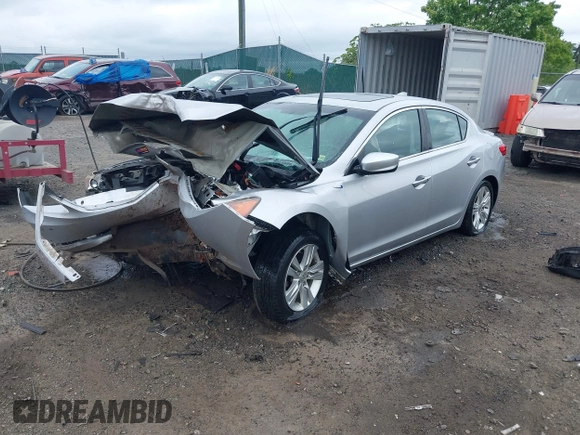 2013 Acura ILX Hybrid Technology z VIN 19VDE3F78DE302392, wystawiony jako IAAI lot #42207701 z przebiegiem 174 587 mil mil oraz . Historia ofert i sprzedaży dostępna na DreamBid. Obrazek 19.