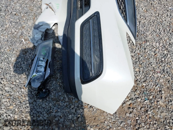 2014 Acura MDX with VIN 5FRYD3H25EB016572, listed as a IAAI auction lot 41924701 with 121,346 mi miles and . Bid and sale history available at DreamBid. Image 18.