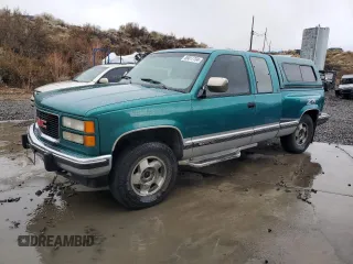 1994 GMC Sierra 1500 z VIN 2GTEK19K3R1539031, wystawiony jako Copart lot #86017704 z przebiegiem 197 172 mil mil oraz Szkody całkowita. Historia ofert i sprzedaży dostępna na DreamBid. Obrazek 1.