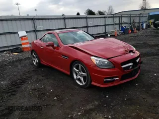 2016 Mercedes-Benz SLK 300 z VIN WDDPK3JAXGF125117, wystawiony jako Copart lot #43603875 z przebiegiem 100 376 mil mil oraz Szkoda całkowita • Salvage title. Historia ofert i sprzedaży dostępna na DreamBid. Obrazek 10.