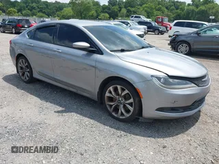 2015 Chrysler 200 S with VIN 1C3CCCBB8FN565732, listed as a IAAI auction lot 42754941 with 114,731 mi miles and . Bid and sale history available at DreamBid. Image 1.