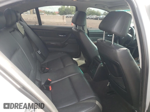 2007 BMW 3 Series 328xi with VIN WBAVC73527KP32168, listed as a Copart auction lot 63793745 with 145,786 mi miles and Salvage title. Bid and sale history available at DreamBid. Image 10.