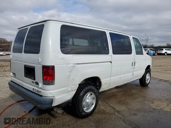 2014 Ford Econoline Passenger XL z VIN 1FBNE3BL1EDB20488, wystawiony jako Copart lot #43777575 z przebiegiem 72 101 mil mil oraz Szkody całkowita. Historia ofert i sprzedaży dostępna na DreamBid. Obrazek 3.