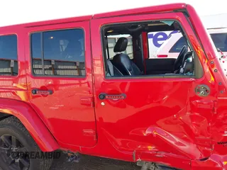 2017 Jeep Wrangler Unlimited Sahara с VIN 1C4BJWEGXHL611873, выставлен на аукционе IAAI как лот 42675608 с пробегом 104 473 миль миль и . История ставок и продаж доступна на DreamBid. Изображение 13.