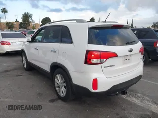 2015 Kia Sorento EX with VIN 5XYKU4A70FG612752, listed as a IAAI auction lot 41536488 with 79,479 mi miles. Bid and sale history available at carsss.com. Image 3.