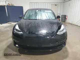 2023 Tesla Model 3 z VIN 5YJ3E1EA1PF452122, wystawiony jako Copart lot #63576995 z przebiegiem 104 907 mil mil oraz Czysty tytuł • Clean title. Historia ofert i sprzedaży dostępna na DreamBid. Obrazek 5.