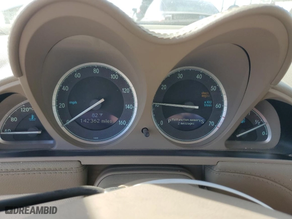 2007 Mercedes-Benz SL-Class 5.5L V8 with VIN WDBSK71F47F128374, listed as a Copart auction lot 50834865 with 142,362 mi miles and Clean Title. Bid and sale history available at carsss.com. Image 9.