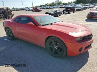 2011 Chevrolet Camaro 2LT z VIN 2G1FC1ED4B9193354, wystawiony jako Copart lot #57403725 z przebiegiem 255 443 mil mil oraz Szkoda całkowita • Salvage title. Historia ofert i sprzedaży dostępna na DreamBid. Obrazek 4.