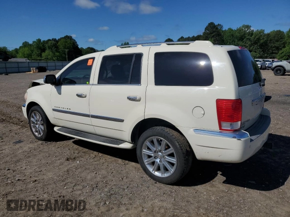 2008 Chrysler Aspen Limited z VIN 1A8HW58208F154083, wystawiony jako Copart lot #53396665 z przebiegiem 138 181 mil mil oraz Szkoda całkowita • Salvage title. Historia ofert i sprzedaży dostępna na DreamBid. Obrazek 2.