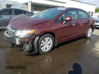 2012 Honda Civic LX z VIN 2HGFB2F58CH586659, wystawiony jako Copart lot #72811904 z przebiegiem 124 750 mil mil oraz Nie do naprawy. Historia ofert i sprzedaży dostępna na DreamBid. Obrazek 1.