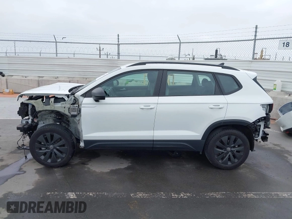 2023 Volkswagen Taos S с VIN 3VVDX7B24PM349742, выставлен на аукционе IAAI как лот 42029712 с пробегом 23 472 миль миль и . История ставок и продаж доступна на DreamBid. Изображение 15.