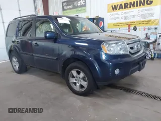 2011 Honda Pilot EX with VIN 5FNYF4H43BB022885, listed as a IAAI auction lot 41974287 with 249,080 mi miles. Bid and sale history available at carsss.com. Image 1.