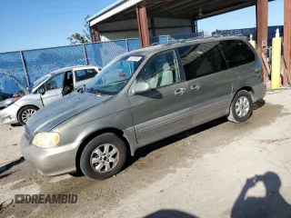 2005 Kia Sedona LX with VIN KNDUP132856716343, listed as a Copart auction lot 76028804 with 122,914 mi miles and Salvage Title. Bid and sale history available at carsss.com. Image 1.