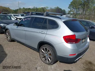2013 BMW X1 28i with VIN WBAVM1C54DVW41570, listed as a IAAI auction lot 41909262 with 78,225 mi miles. Bid and sale history available at carsss.com. Image 3.