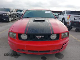 2007 Ford Mustang GT Deluxe with VIN 1ZVFT82H875267643, listed as a IAAI auction lot 41725156 with 98,844 mi miles and . Bid and sale history available at carsss.com. Image 12.