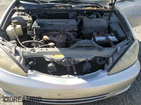 2004 Toyota Camry LE with VIN 4T1BE32K14U263747, listed as a Copart auction lot 52775455 with 170,574 mi miles and Clean Title. Bid and sale history available at carsss.com. Image 11.