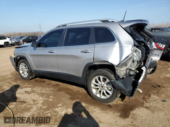 2019 Jeep Cherokee Latitude with VIN 1C4PJLCB5KD267124, listed as a Copart auction lot 48891575 with 75,400 mi miles and Salvage Title. Bid and sale history available at carsss.com. Image 2.