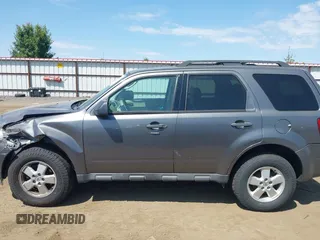 2011 Ford Escape XLT with VIN 1FMCU9DG4BKA07985, listed as a IAAI auction lot 42510948 with 125,126 mi miles and . Bid and sale history available at DreamBid. Image 14.