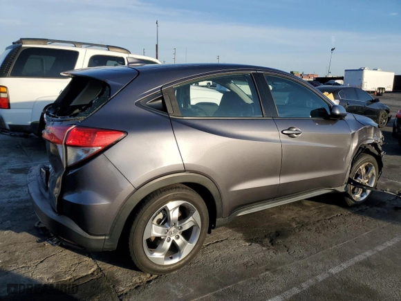 2021 Honda HR-V LX with VIN 3CZRU5H39MM726248, listed as a Copart auction lot 45053375 with 23,731 mi miles and Salvage Title. Bid and sale history available at carsss.com. Image 3.