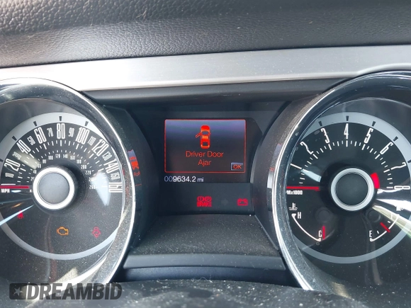 2013 Ford Mustang GT with VIN 1ZVBP8CF2D5274776, listed as a IAAI auction lot 41759198 with 9,634 mi miles. Bid and sale history available at carsss.com. Image 7.