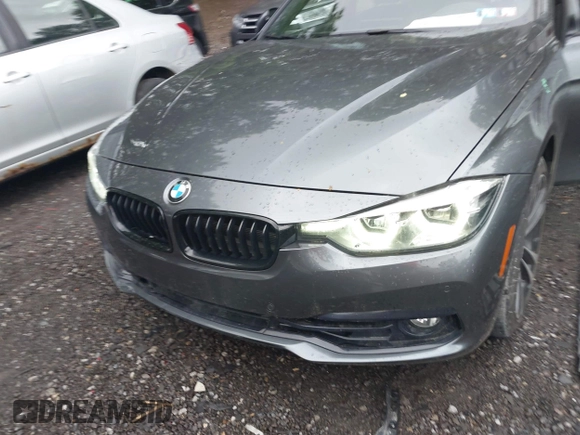 2018 BMW 3 Series 330i xDrive with VIN WBA8D9C58JEM34493, listed as a IAAI auction lot 42309425 with 58,868 mi miles and . Bid and sale history available at DreamBid. Image 21.