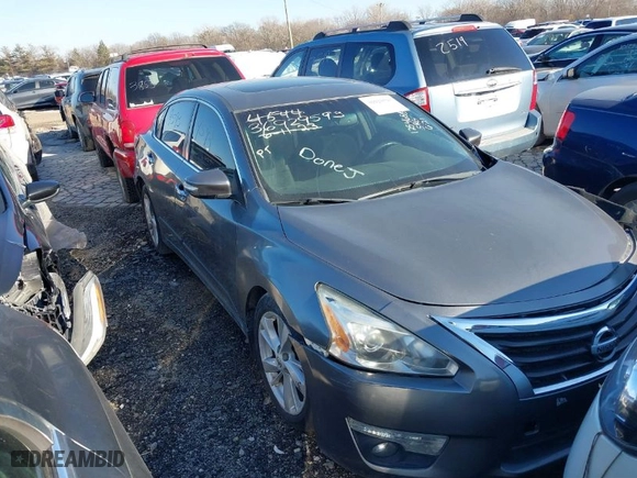 2015 Nissan Altima 2.5 S with VIN 1N4AL3AP1FC125465, listed as a IAAI auction lot 38049150 with 1 mi miles. Bid and sale history available at carsss.com. Image 1.