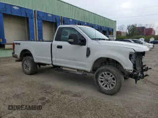 2019 Ford Super Duty F-250 SRW XL with VIN 1FTBF2B64KEE19737, listed as a Copart auction lot 52039295 with 41,974 mi miles and Salvage Title. Bid and sale history available at carsss.com. Image 4.