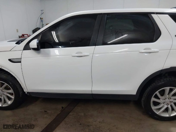 2017 Land Rover Discovery Sport HSE with VIN SALCR2BG1HH643617, listed as a IAAI auction lot 41793243 with NaN miles. Bid and sale history available at carsss.com. Image 15.