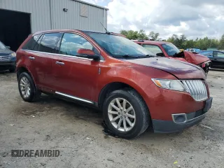 2014 Lincoln MKX with VIN 2LMDJ8JK1EBL15988, listed as a Copart auction lot 72380414 with 193,460 mi miles and Salvage Title. Bid and sale history available at carsss.com. Image 4.