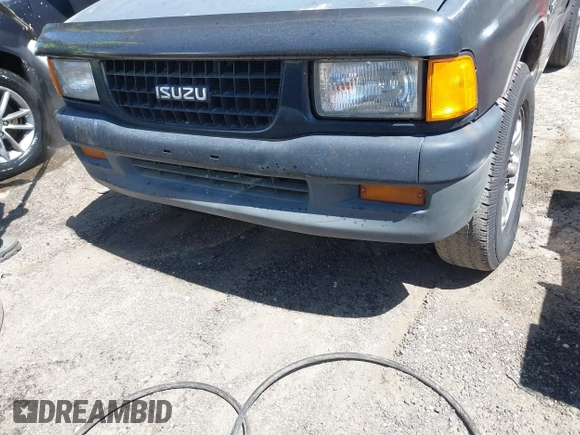 1996 Isuzu Rodeo z VIN 4S2CK58V1T4342739, wystawiony jako IAAI lot #42058798 z przebiegiem 268 502 mil mil oraz . Historia ofert i sprzedaży dostępna na DreamBid. Obrazek 6.