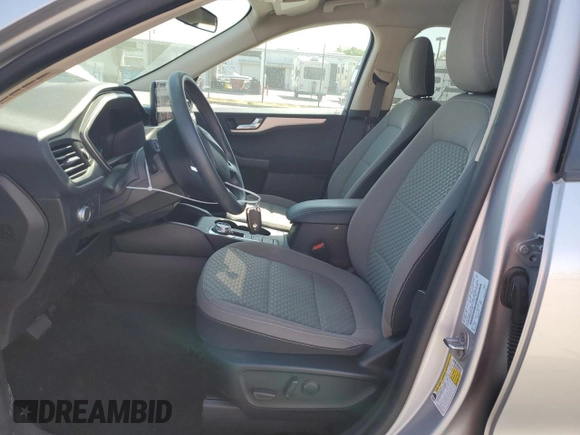 2020 Ford Escape SE с VIN 1FMCU9G66LUC61609, выставлен на аукционе Copart как лот 53949895 с пробегом 32 020 миль миль и Списание • Salvage title. История ставок и продаж доступна на DreamBid. Изображение 7.