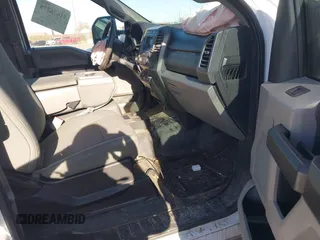 2019 Ford F-250 XL with VIN 1FT7X2B61KEF57318, listed as a IAAI auction lot 41676778 with 134,864 mi miles and . Bid and sale history available at DreamBid. Image 5.