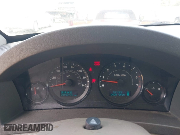 2005 Jeep Grand Cherokee Laredo with VIN 1J4HS48N95C711992, listed as a IAAI auction lot 41944696 with 209,299 mi miles and . Bid and sale history available at DreamBid. Image 7.