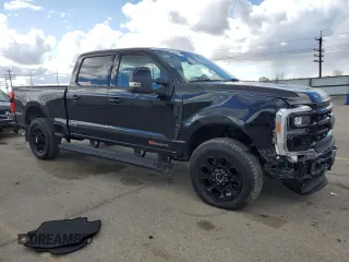 2024 Ford F-350 XL with VIN 1FT8W3BM6REF70748, listed as a Copart auction lot 51520485 with 6,862 mi miles and Salvage title. Bid and sale history available at DreamBid. Image 4.