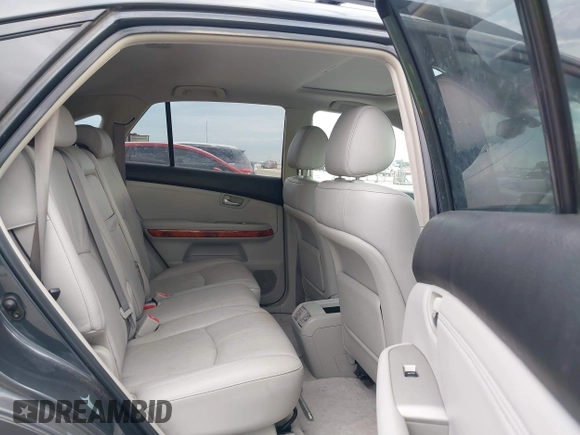 2005 Lexus RX 330 with VIN 2T2HA31U85C080515, listed as a IAAI auction lot 42196342 with 204,972 mi miles. Bid and sale history available at carsss.com. Image 8.