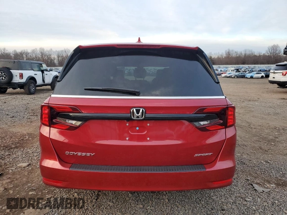 2024 Honda Odyssey Sport with VIN 5FNRL6H74RB070621, listed as a Copart auction lot 82779044 with 1,025 mi miles and Salvage Title. Bid and sale history available at DreamBid. Image 6.