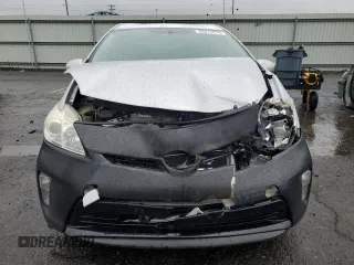 2015 Toyota Prius Four with VIN JTDKN3DU9F0460291, listed as a Copart auction lot 58012875 with 130,342 mi miles and Non repairable. Bid and sale history available at DreamBid. Image 5.