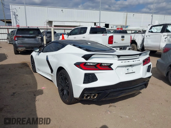 2023 Chevrolet Corvette 2LT z VIN 1G1YB2D49P5100366, wystawiony jako IAAI lot #41504081 z przebiegiem 7 571 mil mil oraz . Historia ofert i sprzedaży dostępna na DreamBid. Obrazek 3.