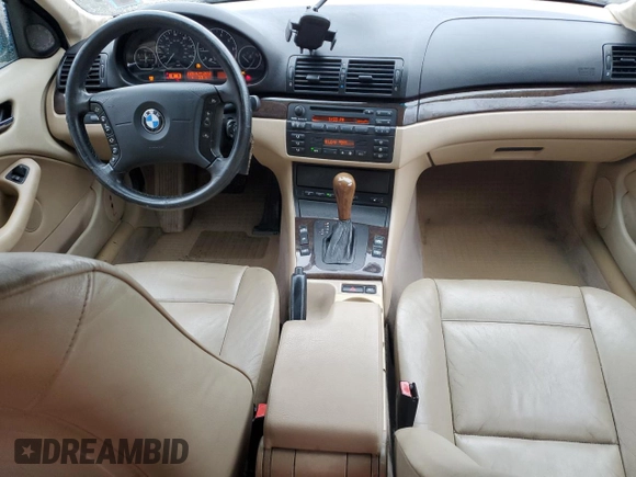 2001 BMW 3 Series 330i with VIN WBAAV53481JS91616, listed as a Copart auction lot 42105495 with 239,514 mi miles and Salvage Title. Bid and sale history available at carsss.com. Image 8.