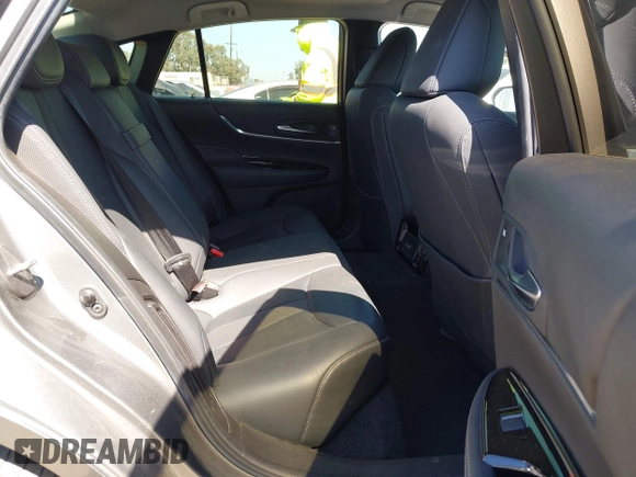 2021 Toyota Mirai XLE with VIN JTDAAAAAXMA002000, listed as a IAAI auction lot 42207752 with 33,017 mi miles and . Bid and sale history available at DreamBid. Image 8.