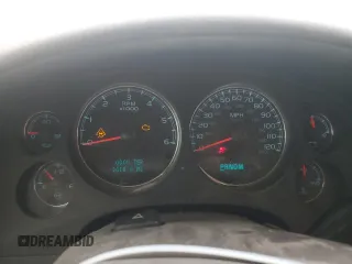 2008 GMC Sierra Denali z VIN 2GTEK638081143910, wystawiony jako Copart lot #53369665 z przebiegiem 161 870 mil mil oraz Szkody całkowita. Historia ofert i sprzedaży dostępna na DreamBid. Obrazek 9.