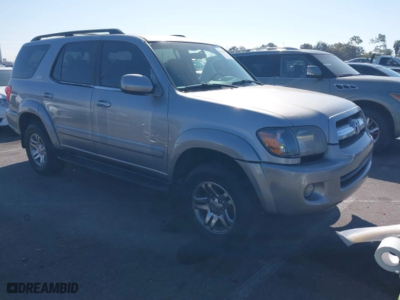 2005 Toyota Sequoia SR5 with VIN 5TDZT34A65S251726, listed as a IAAI auction lot 41646858 with 107,584 mi miles. Bid and sale history available at carsss.com. Image 1.