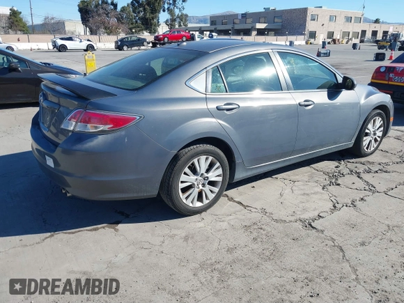 2009 Mazda 6 i Touring with VIN 1YVHP82A395M28478, listed as a IAAI auction lot 41299225 with 235,441 mi miles and . Bid and sale history available at carsss.com. Image 4.